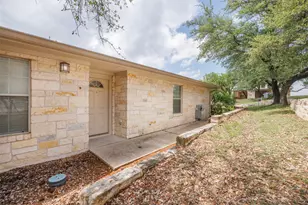 21513 Pershing Ave, Lago Vista, TX 78645 - Photo 15