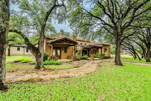 171 Oak Grv Cv, Georgetown, TX 78628 - Photo 3