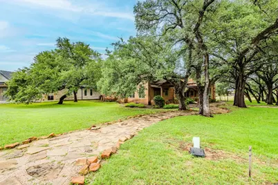 171 Oak Grove Cove, Georgetown, TX 78628 - Photo 5