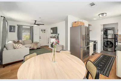 9050 County Road 272, Bertram, TX 78605 - Photo 9