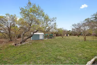 9050 County Road 272, Bertram, TX 78605 - Photo 21