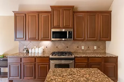 2725 Highland Trail, Leander, TX 78641 - Photo 15