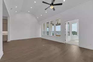 116 Lookout Pt Dr, Liberty Hill, TX 78642 - Photo 15