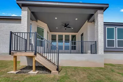 116 Lookout Point Drive, Liberty Hill, TX 78642 - Photo 31