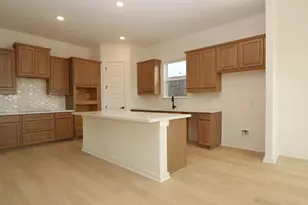 207 Bishop Wood Rd, Dripping Springs, TX 78620 - Photo 3