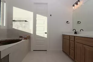 207 Bishop Wood Rd, Dripping Springs, TX 78620 - Photo 7