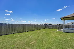 632 Wild Spur Ln, Liberty Hill, TX 78642 - Photo 3