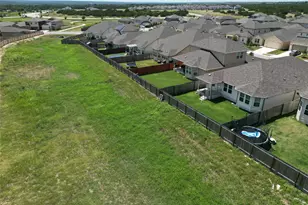 632 Wild Spur Ln, Liberty Hill, TX 78642 - Photo 27