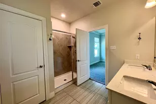 270 Danish Dr, Hutto, TX 78634 - Photo 13