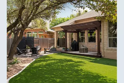 12516 Uvalde Creek Drive, Austin, TX 78732 - Photo 33