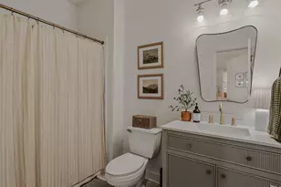 12516 Uvalde Creek Dr, Austin, TX 78732 - Photo 27