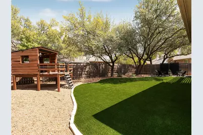12516 Uvalde Creek Drive, Austin, TX 78732 - Photo 33