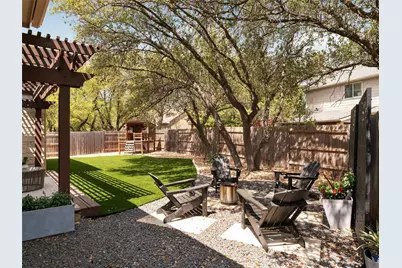 12516 Uvalde Creek Drive, Austin, TX 78732 - Photo 31