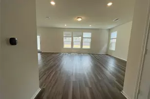 541 Ayinger Ln, Austin, TX 78728 - Photo 7