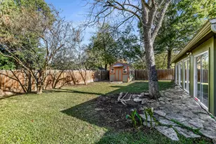 10104 Woodland Village Dr, Austin, TX 78750 - Photo 25