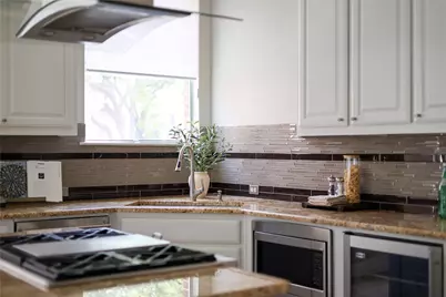 9817 Royal New Kent Drive, Austin, TX 78717 - Photo 15