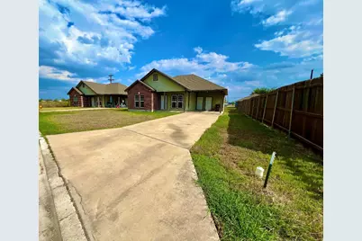 1295 Harper Trail, Lockhart, TX 78644 - Photo 1
