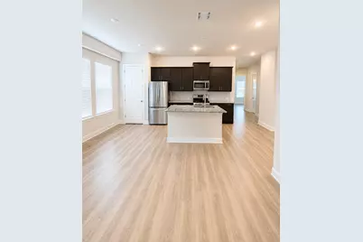 211 Darley Oak Drive, Dripping Springs, TX 78620 - Photo 5