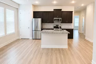 211 Darley Oak Dr, Dripping Springs, TX 78620 - Photo 5