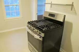 7 Scott Crescent, Austin, TX 78703 - Photo 5