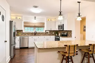 890 Hwy 21 E, Bastrop, TX 78602 - Photo 7