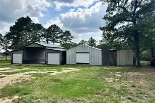 890 Hwy 21 E, Bastrop, TX 78602 - Photo 25