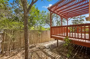 6705 Covered Bridge Dr, Austin, TX 78736 - Photo 31