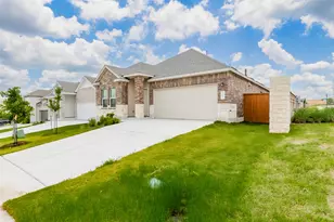 202 Cibolo Creek Loop, Bastrop, TX 78602 - Photo 3
