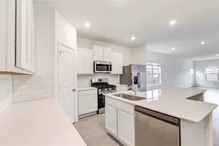 202 Cibolo Creek Loop, Bastrop, TX 78602 - Photo 11