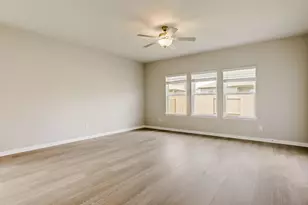 134 Holmby Dr, Hutto, TX 78634 - Photo 9