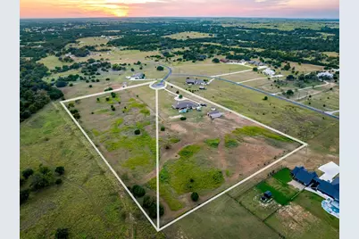 200 Stonehouse Drive, Liberty Hill, TX 78642 - Photo 5