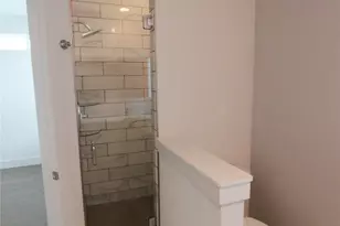 1204 Cometa St, Austin, TX 78721 - Photo 23