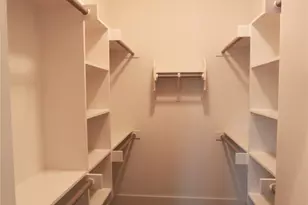 1204 Cometa St, Austin, TX 78721 - Photo 25