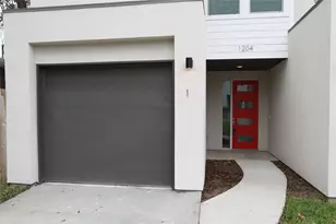 1204 Cometa St, Austin, TX 78721 - Photo 3