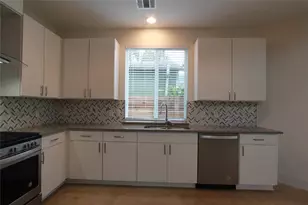 1204 Cometa St, Austin, TX 78721 - Photo 15