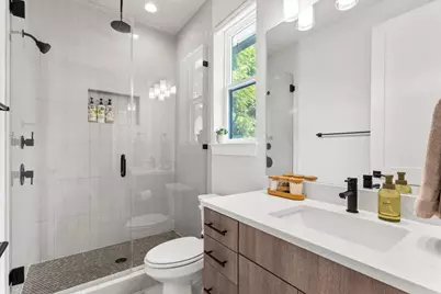 2104 E 2nd Street #2, Austin, TX 78702 - Photo 19
