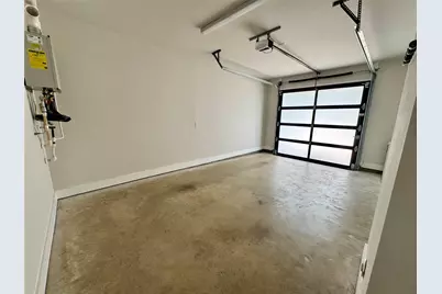 2104 E 2nd Street #2, Austin, TX 78702 - Photo 25