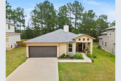 205 Hanauma Drive, Bastrop, TX 78602 - Photo 1