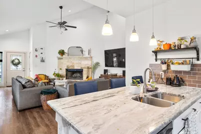 205 Hanauma Drive, Bastrop, TX 78602 - Photo 13