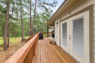 205 Hanauma Dr, Bastrop, TX 78602 - Photo 27