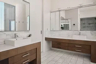 210 Lavaca St, Austin, TX 78701 - Photo 29