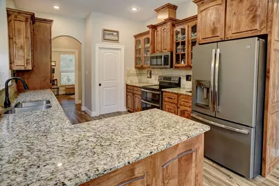115 Mesquite Cove, Bastrop, TX 78602 - Photo 11