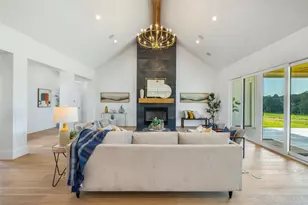 10343 Sunny Mdw Dr, Chappell Hill, TX 77426 - Photo 11