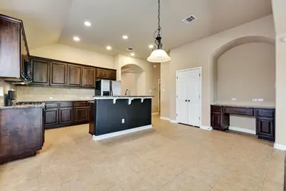 1614 Hidden Springs Path, Round Rock, TX 78665 - Photo 7