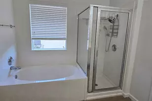 606 Lakemont Dr, Hutto, TX 78634 - Photo 23