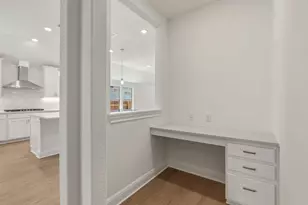 6900 Cliff Rose Dr, Spicewood, TX 78669 - Photo 15