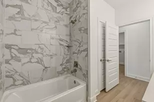 6900 Cliff Rose Dr, Spicewood, TX 78669 - Photo 17
