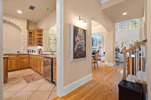 11305 Taylor Draper Ln, Austin, TX 78759 - Photo 11