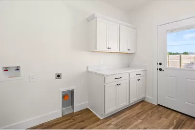 802 S Creek Street #108, Fredericksburg, TX 78624 - Photo 17