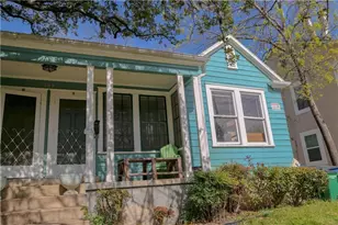 202 E 31st St, Austin, TX 78705 - Photo 11
